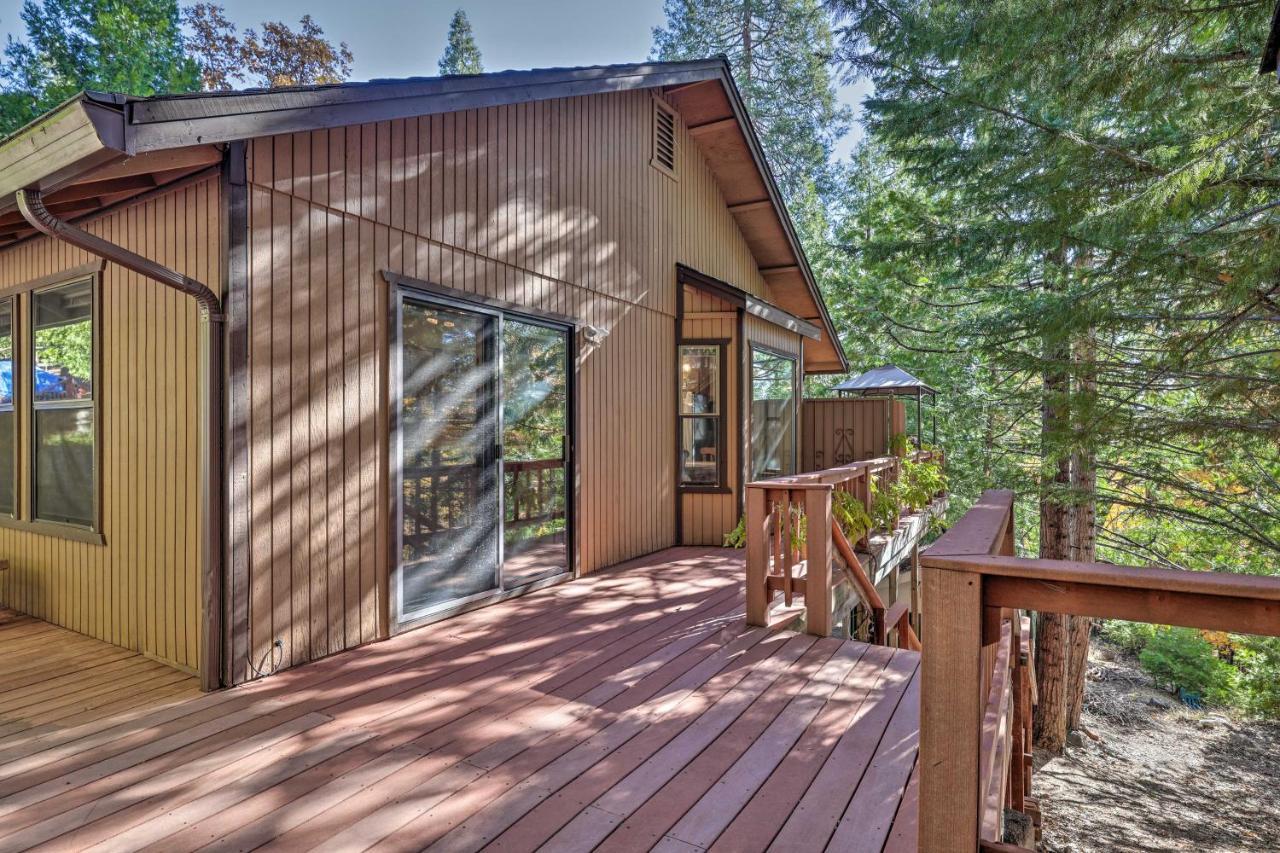 Quiet Twain Harte Cabin With Deck And Forest Views! エクステリア 写真
